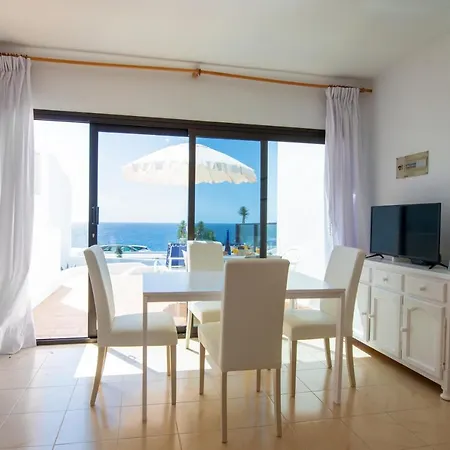 Daire Reyes Charco del Palo