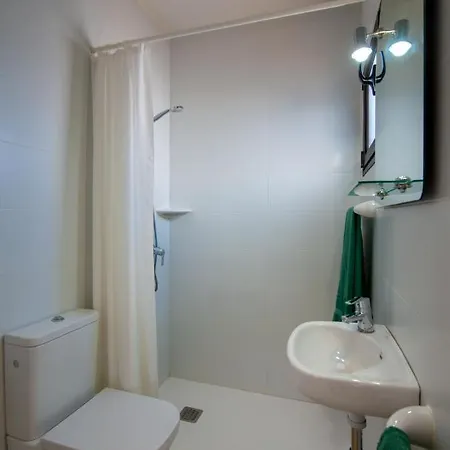Reyes Apartment