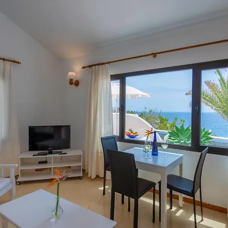 Reyes Apartment Charco del Palo