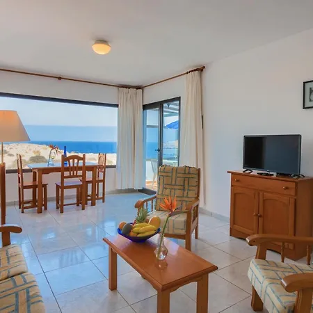 Daire Reyes Charco del Palo