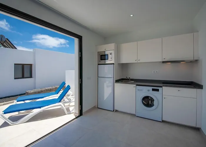 Reyes Apartment Charco del Palo